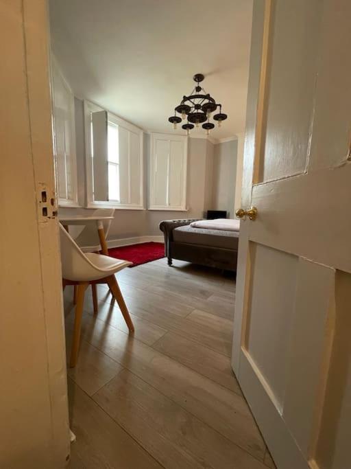 The Vault - Cosy Apartment In Central Hove / Brighton Dış mekan fotoğraf